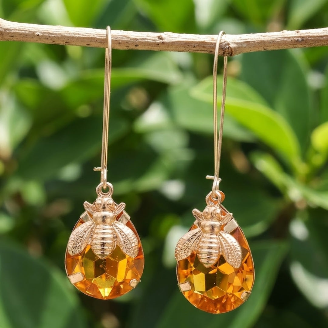 Vintage Cute Bee Dangling Earrings