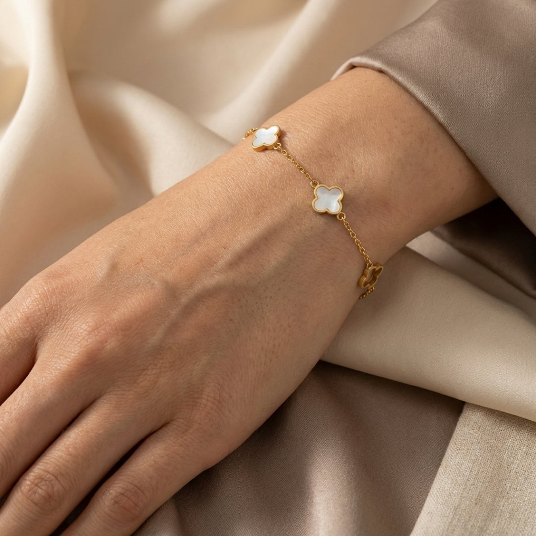 Lucia Clover Bracelet
