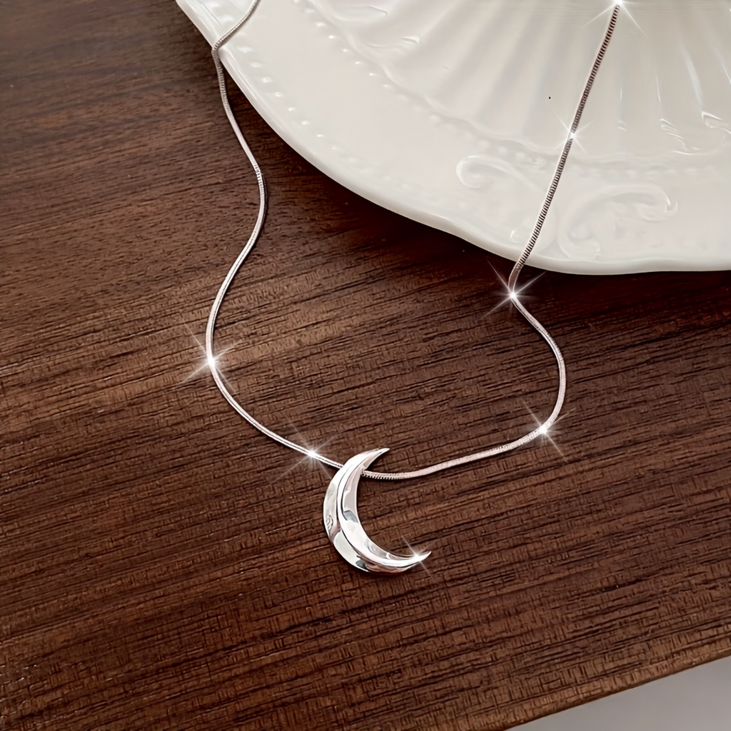 925 Sterling Silver Moon Necklace