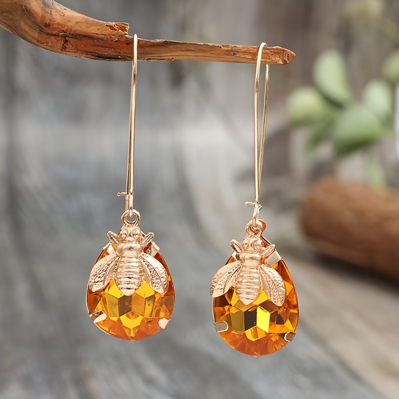 Vintage Cute Bee Dangling Earrings