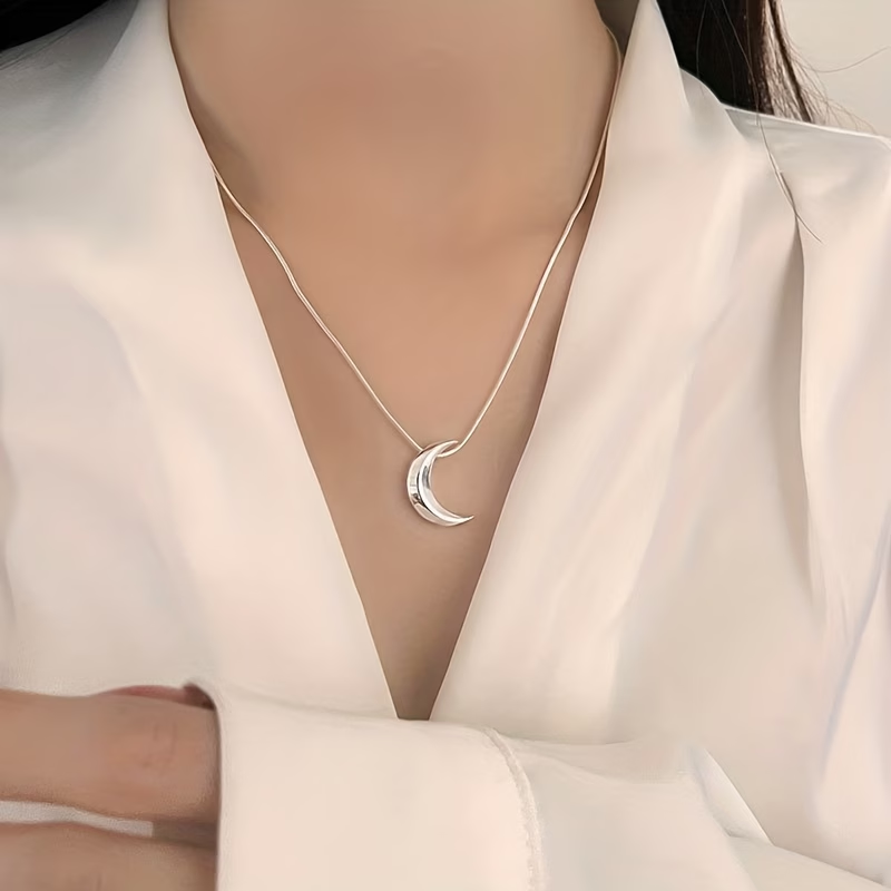 925 Sterling Silver Moon Necklace